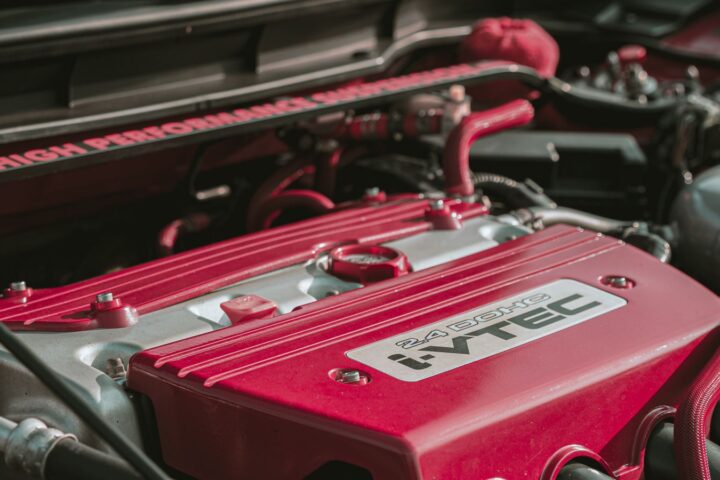 Carro perde força quando esquenta: o que observar antes de trocar peças