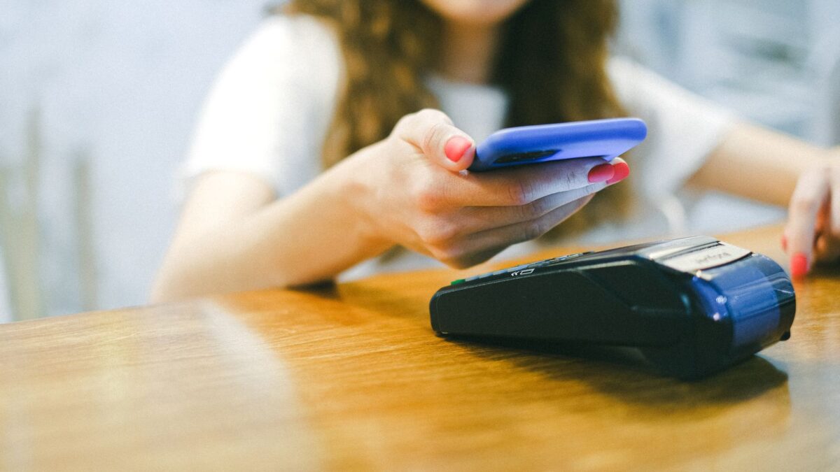 Reservar veículo com sinal: quando aceitar e como combinar a venda